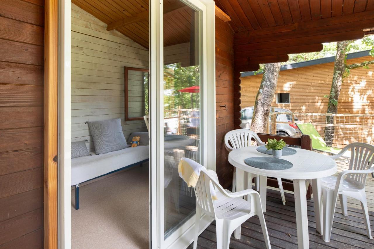 Camping Les Lacs D'Armagnac Bretagne-d'Armagnac Exterior foto
